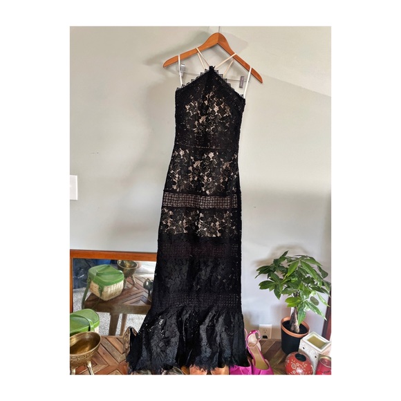 Foxiedox Tabitha Lace Maxi Dress In Black - Picture 8 of 11